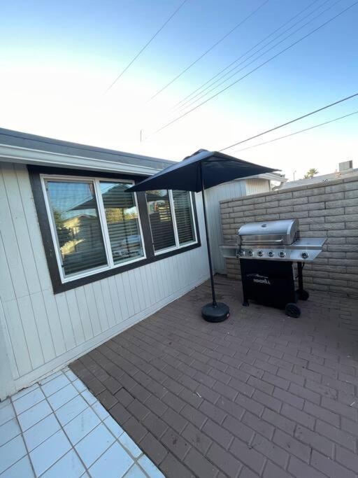 New Midtown Modern Studio With Backyard Phoenix Exterior foto