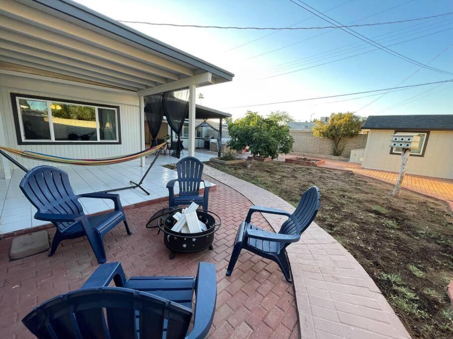 New Midtown Modern Studio With Backyard Phoenix Exterior foto