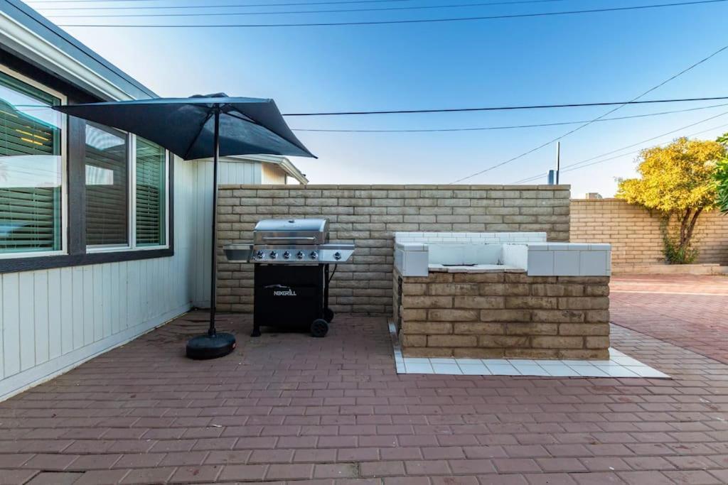 New Midtown Modern Studio With Backyard Phoenix Exterior foto